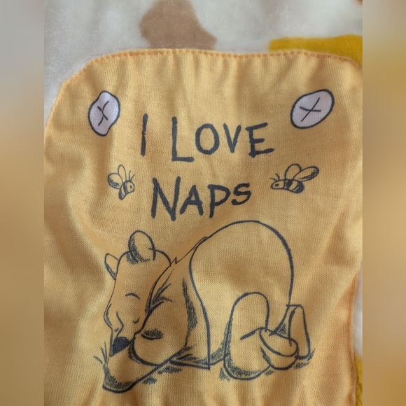 NWT Chewy Disney Winnie The Pooh "I Love Naps" Dog & Cat Plush Fleece PJs Large - Picture 6 of 12